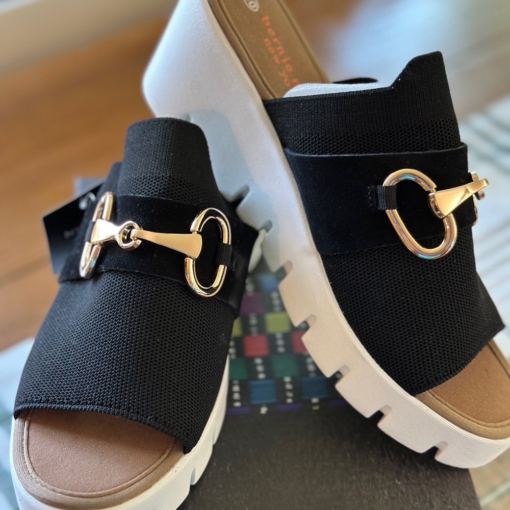 bernie mev Black with White Mules with Chunky Platform